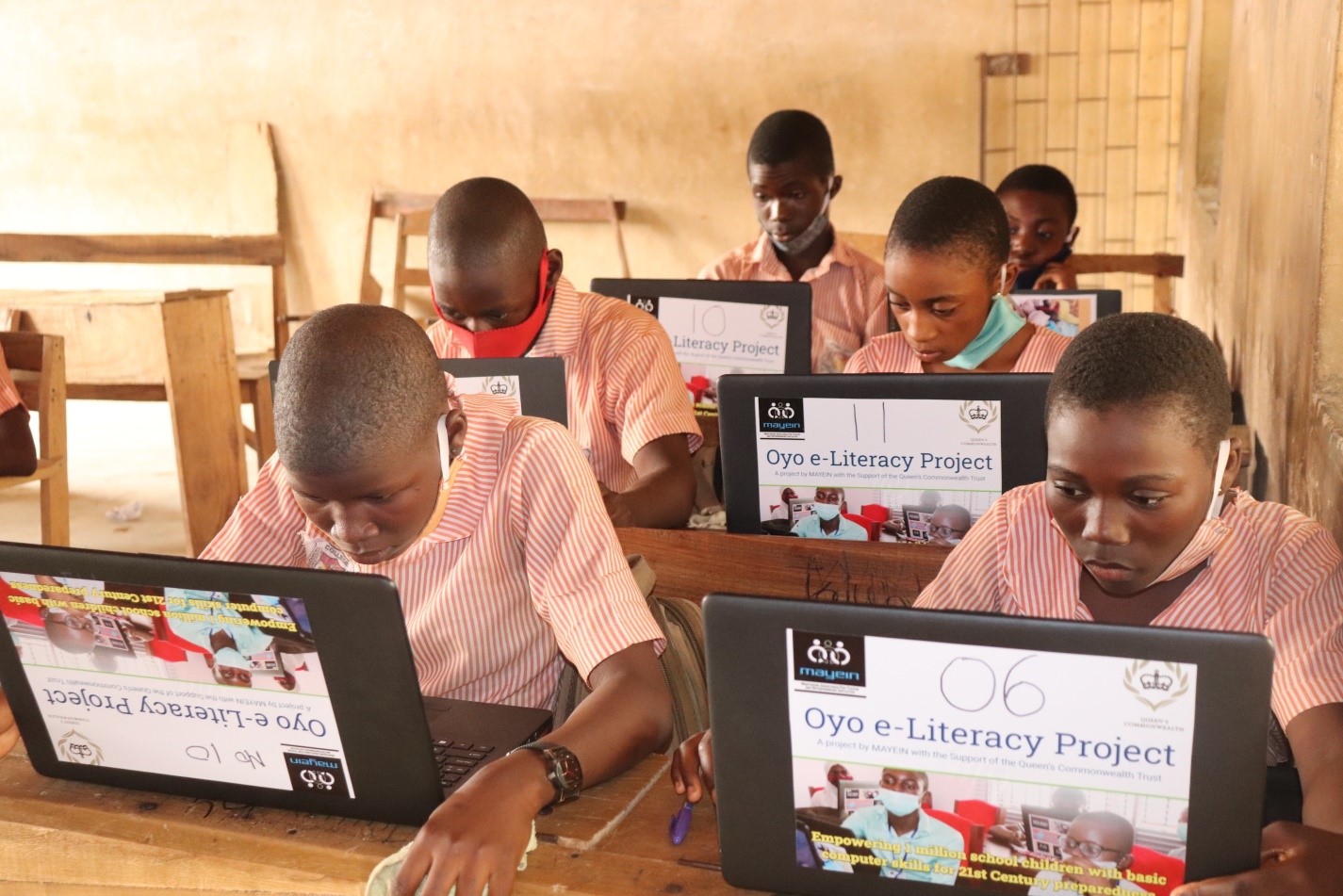 MAYEIN – providing mobile classrooms for children in Nigeria